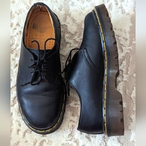1461 Black leather oxford Doc Martens shoe size:6